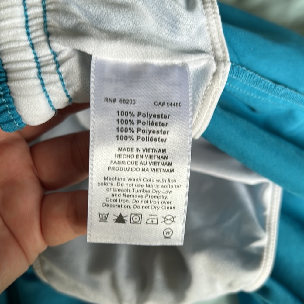 ASICS running shorts - Picture 3 of 3